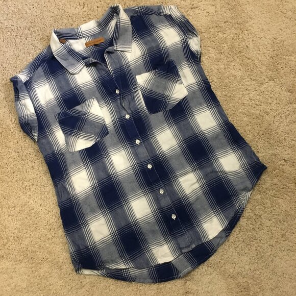 JACHS Girlfriend Blue & White Plaid Rolled Cuff Button Down Rayon Shirt - Picture 11 of 15